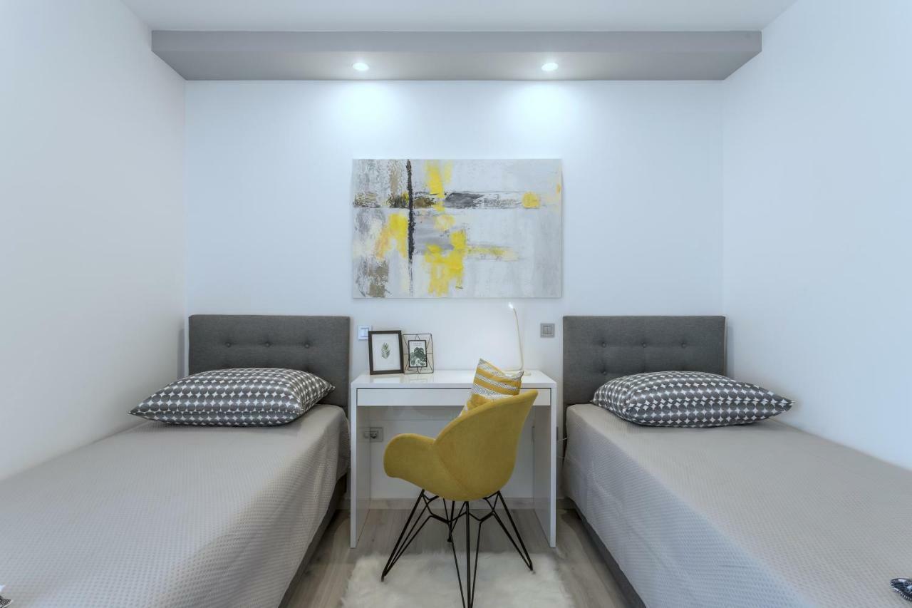 Villa Ema Kastela With Private Heated Pool ภายนอก รูปภาพ
