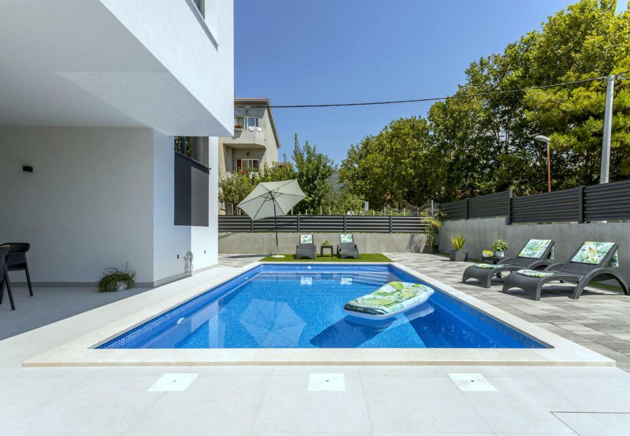 Villa Ema Kastela With Private Heated Pool ภายนอก รูปภาพ
