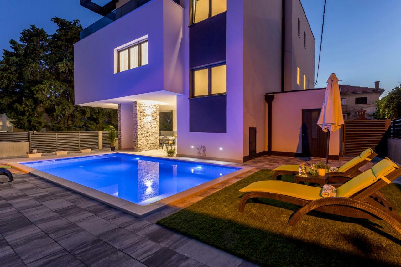 Villa Ema Kastela With Private Heated Pool ภายนอก รูปภาพ